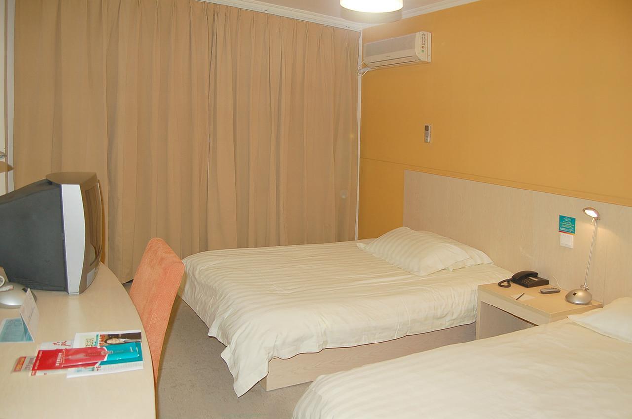 Magnolia Business Hotel Xining Railway Station Grand Cross Mojia Street المظهر الخارجي الصورة