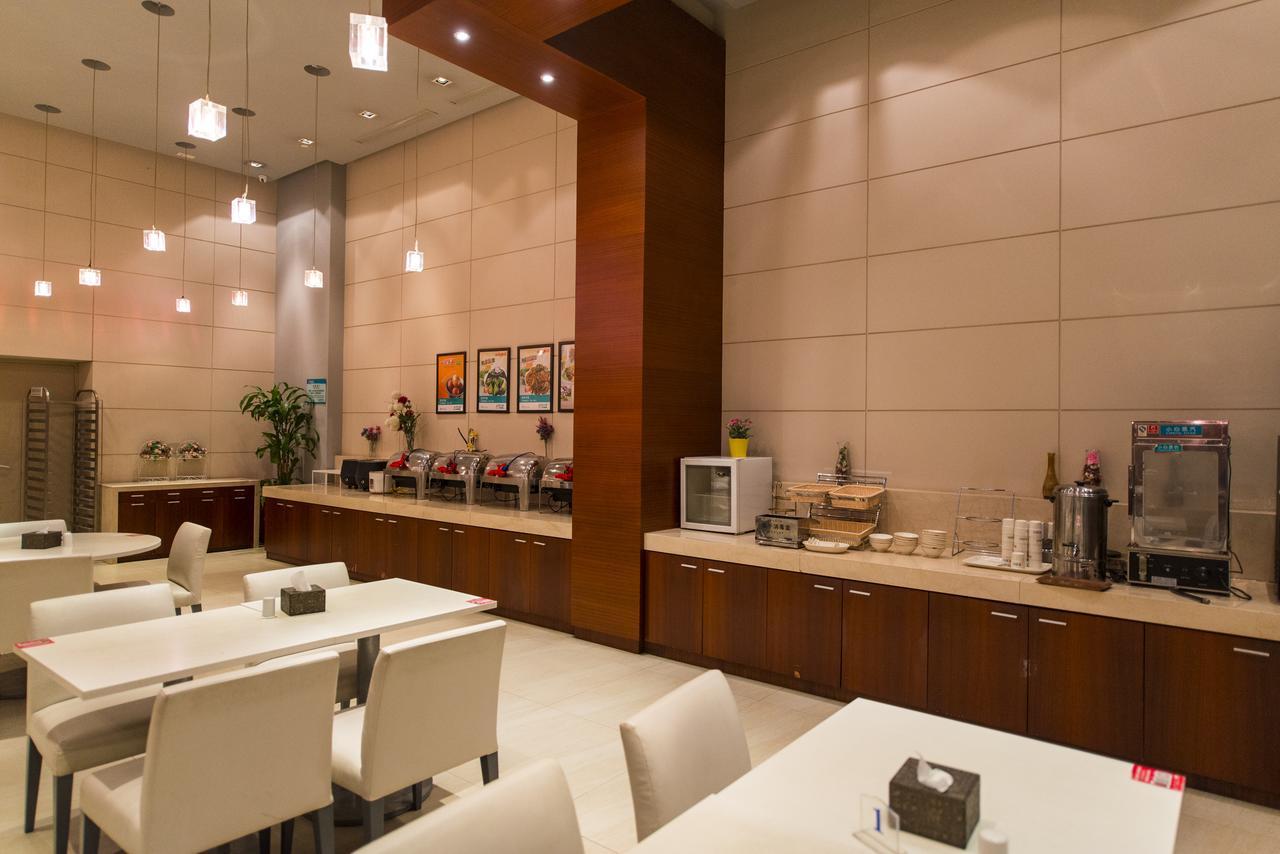 Magnolia Business Hotel Xining Railway Station Grand Cross Mojia Street المظهر الخارجي الصورة